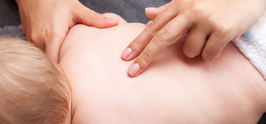 patient receiving pediatric chiropract in Huntington