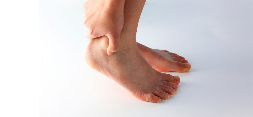 patient needing achilles tendinopathy treatment in Huntington