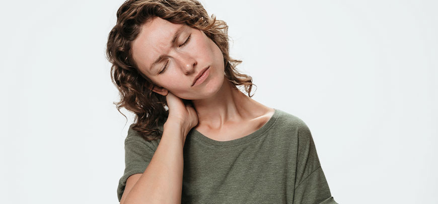 patient receiving fibromyalgia treatment in Huntington