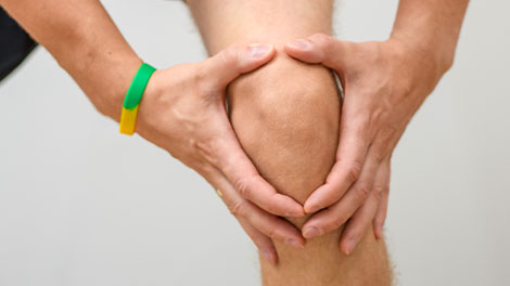 patient requiring jumper's knee treatment in Huntington