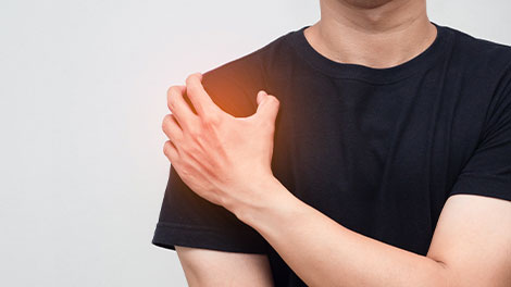 patient requiring shoulder tendinopathy treatment in Huntington