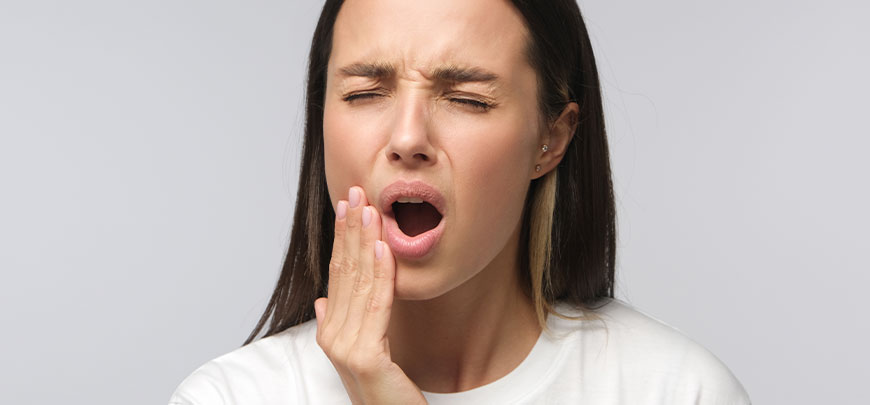 patient needing jaw pain treatment in Huntington